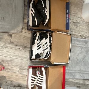 Mens athletic sneakers